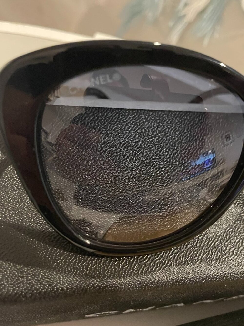 NWT Authentic Chanel Pearl Sunglasses w/Two free gifts - Picture 7 of 14